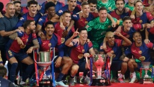 Der Jubel war dennoch groß bei der Pokal-Übergabe.