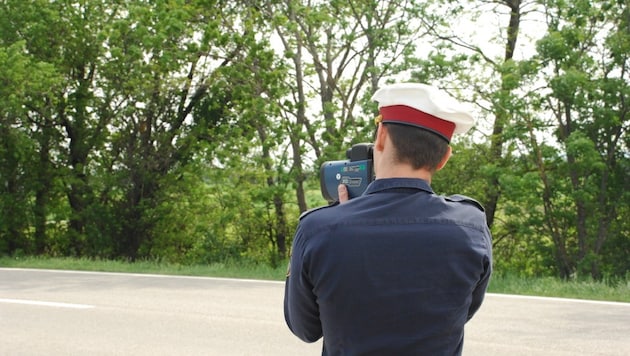 Mit 107 km/h war die Frau im Ortsgebiet unterwegs.