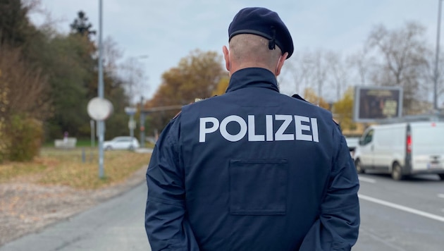 Die Polizei wurde zur Grenze gerufen (Symbolbild).