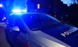 Die Polizei sucht derzeit mit Hochdruck nach den bislang unbekannten Tätern.