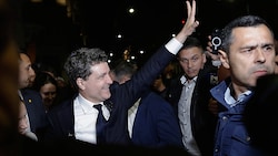 Großes Aufatmen in der EU nach Nicusor Dans Sieg bei den Präsidentschaftswahlen in Rumänien. (Bild: EPA/ROBERT GHEMENT)