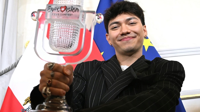 JJ mit seiner wohlverdienten Trophäe
