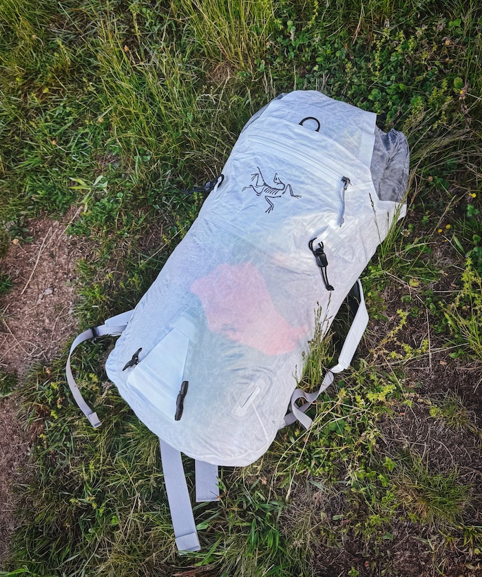 Vollgepackt – der Alpha SL 30 ohne Riemen. 