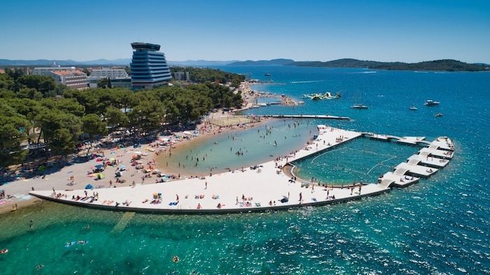 Vodice, Strand Vruje