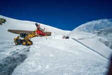 Seit 22. April haben die Räumtrupps auf Tiroler Seite gefräst, geschaufelt, gebaggert. 