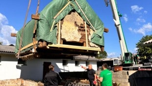 Abflug hieß es am Montagmorgen für den 277 Jahre alten Kitting in Unterschützen. (Bild: Carina Fenz)