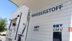 Tirols einzige Wasserstoff-Tankstelle in Innsbruck hat ein Ablaufdatum. So wie alle anderen der ...