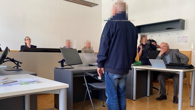 Da sich der Angeklagte in einem Ausnahmezustand befand, musste der Prozess frühzeitig abgebrochen werden. (Bild: Dorn Chantall)