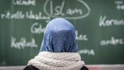 Kopftuch und Kinder – diese Mischung wird zunehmend als gefährlich betrachtet. Eine Linzerin ...