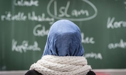Ziel ist laut dem Minister der Schutz von Mädchen.