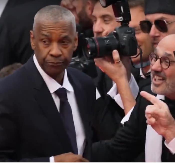 Washington ist sichtlich verärgert.