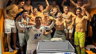So sehen Sieger aus! Donaufeld gewinnt und übernimmt die Tabellenspitze (Bild: SR Donaufeld)