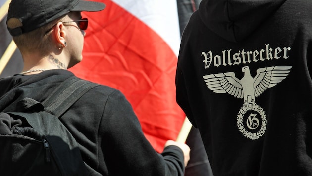 An einer Schweizer Schule trainierte eine rechtsextreme Gruppe. (Symbolbild)