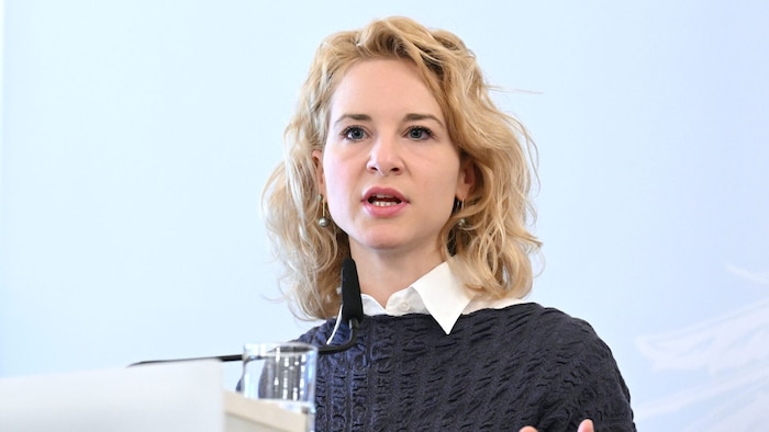 Wissenschaftsministerin Eva-Maria Holzleitner