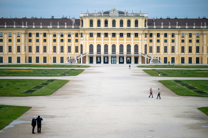 Kommende Woche wird vor dem Schloss Schönbrunn geritten.
