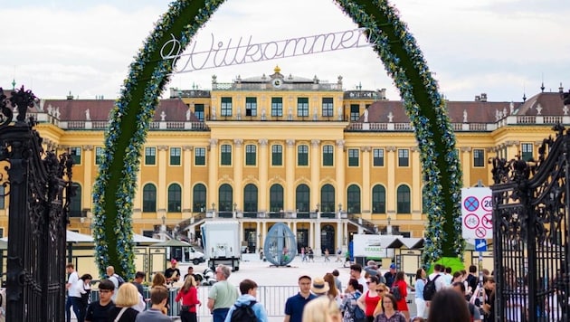 Vor Schloss Schönbrunn wird es beim Event der Longines Global Champions Tour um 800.000 Euro Preisgeld gehen.