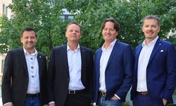 Josef Empl (GF Empl), Karl Christian Handl (GF Handl Tyrol), Klaus Mark (MK Illumination) und ...