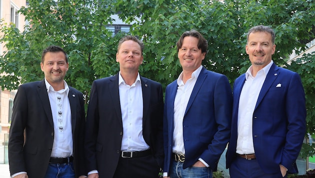Josef Empl (GF Empl), Karl Christian Handl (GF Handl Tyrol), Klaus Mark (MK Illumination) und Gottfried Sint (GF Sibeg, v. li.) decken schonungslos Schwächen auf. 