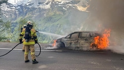 Viel gab es nicht mehr zu retten. (Bild: Freiwillige Feuerwehr Fusch an der Glocknerstrasse)