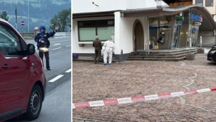 Die Sparkassen-Filiale in Reith im Alpbachtal geriet ins Visier der Bankomatsprenger. Die Spurensicherung am Tatort, eine Fahndung verlief bis dato erfolglos. (Bild: ZOOM Tirol)