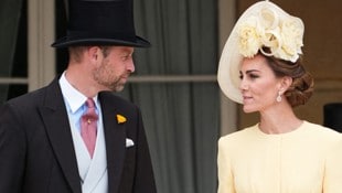 Prinzessin Kate nahm erstmals wieder an einer royalen Gartenparty teil. (Bild: APA/AFP/POOL/Aaron Chown)