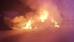 Der Porsche brannte lichterloh.