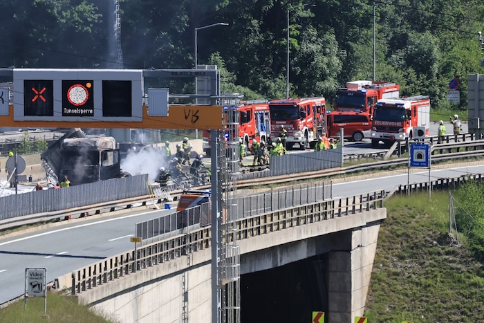 Der Brand löste einen Großeinsatz aus.