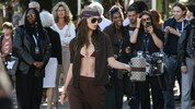 Emily Ratajkowski zog bei einem Shooting in Cannes alle Blicke auf sich.