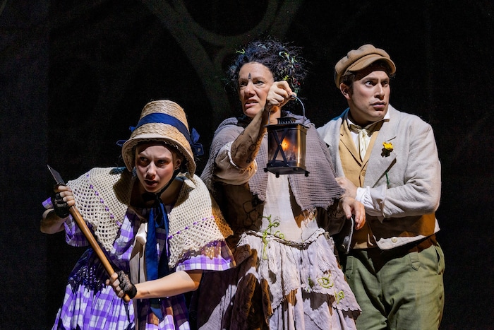 Anna Katharina Malli als Margarete, Maria Fliri als Hexe, Jonas Graber als Johannes