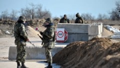 Für Zehntausende wehrpflichtige Männer aus der Ukraine ist an der Grenze Endstation.