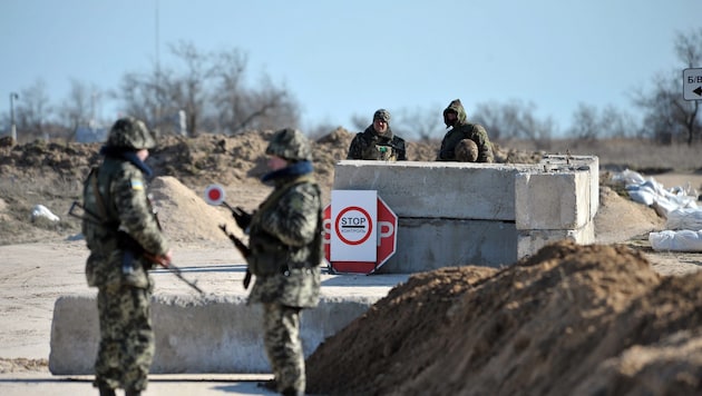 Für Zehntausende wehrpflichtige Männer aus der Ukraine ist an der Grenze Endstation.