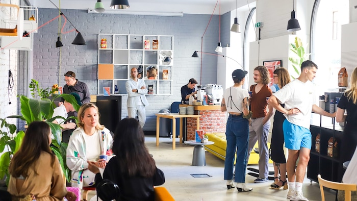 Beim Pop-up von Lavazza dreht sich alles um Kaffee und Genuss.