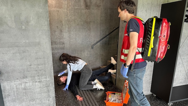 Eine „First Responder“-Übung an der Linzer Kepler-Uni.