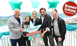 Veranstalter Martin Ramusch (li.) mit Newcomerin Julia Steen (Mitte) und Christian Stani, Romina ...
