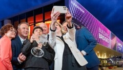 Die Spitzenpolitik surft bereits auf der ESC-Erfolgswelle – und welcher Landeshauptmann wird am Ende lachen? (Bild: Krone KREATIV/APA Picturedesk, Sepa Media/Isabelle Ouvrard)