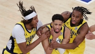 Die Indiana Pacers haben dank einer spektakulären Aufholjagd den Auftakt in die ...