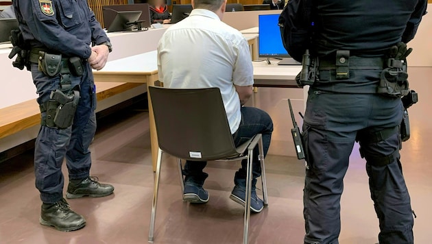 Am zweiten Prozesstag will sich der wegen Mordversuchs angeklagte Grazer doch nicht mehr an die Tat erinnern können.