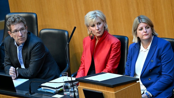 Volksanwalt Bernhard Achitz, Volksanwältin Gaby Schwarz und Volksanwältin Elisabeth Schwetz 