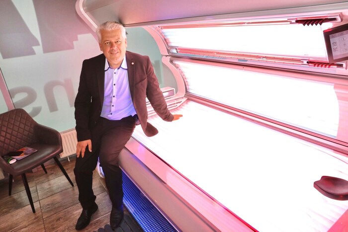Hans Arsenovic glaubt an die Kraft des Lichts