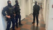 Wie bei IS-Prozessen üblich, wurde die Polizeipräsenz bei Gericht erhöht.