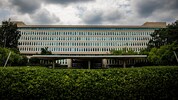 Die angeschossene Person wurde nicht lebensgefährlich verletzt.
