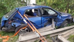Das Fahrzeug wurde völlig zerstört.