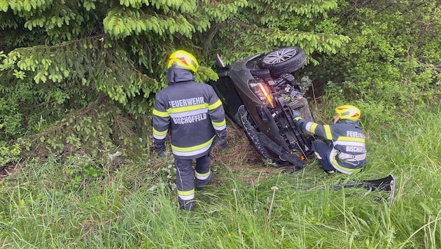 Das Bild lässt erahnen, wie heftig der Unfall war. 