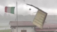 Die Sturmböen waren gewaltig, wie dieser Screenshot einer Videoaufnahme zeigt.