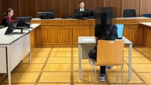 „Es tut mir leid“, entschuldigte sich die Kärntnerin für ihren Spuckangriff auf eine Polizistin. Diese hatte zu Recht Angst, infiziert worden zu sein.  (Bild: Wassermann Kerstin)