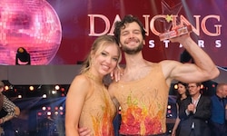 Aaron Karl und Tanzpartnerin Katya Mizera holten sich den „Dancing Stars“-Sieg.