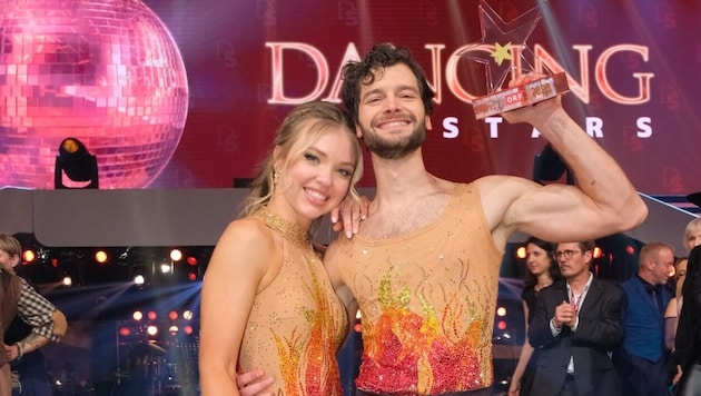 Aaron Karl und Tanzpartnerin Katya Mizera holten sich den „Dancing Stars“-Sieg.