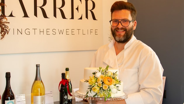 Der 38-jährige Oststeirer Johannes Harrer hat einen beruflichen Neustart gewagt und ist als Zuckerbäcker nun nicht nur glücklich, sondern freut sich auch über volle Auftragsbücher.