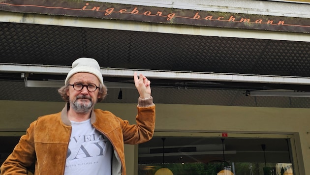 Klaus Kirchauer und sein Café „Ingeborg Bachmann“. Bald ist Schluss.