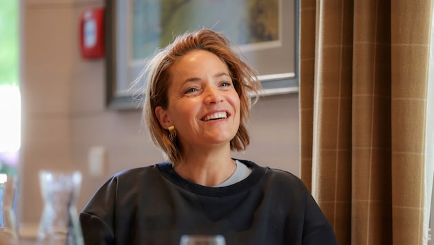 Ab 2026 übernimmt Patricia Aulitzky eine Hauptrolle in der Serie „Die Toten von Salzburg“. Die „Krone“ hat sie zum Interview getroffen.